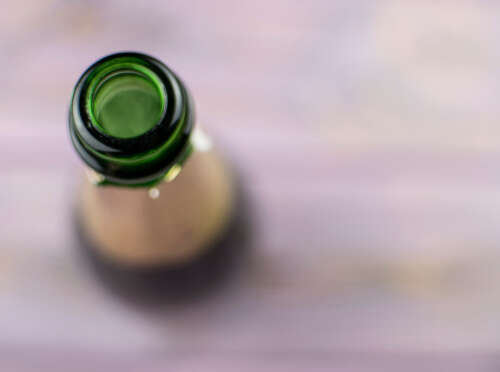 should we let sparkling wines breathe?