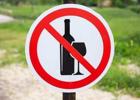 Challenging the WHO “no safe level” dogma